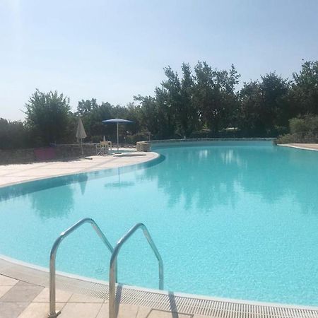מנרבה דל גארדה Luxury Apartments - Le Fate - Residence With Pool מראה חיצוני תמונה