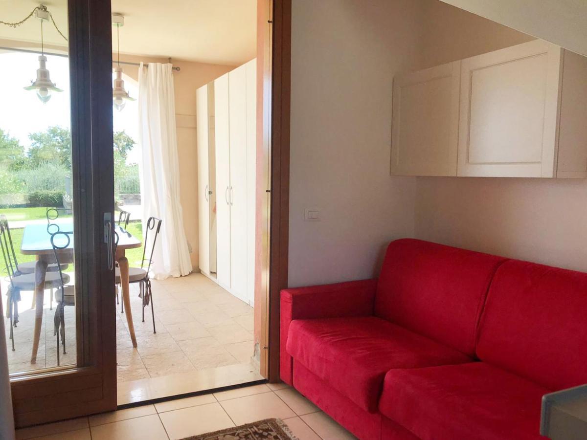מנרבה דל גארדה Luxury Apartments - Le Fate - Residence With Pool מראה חיצוני תמונה