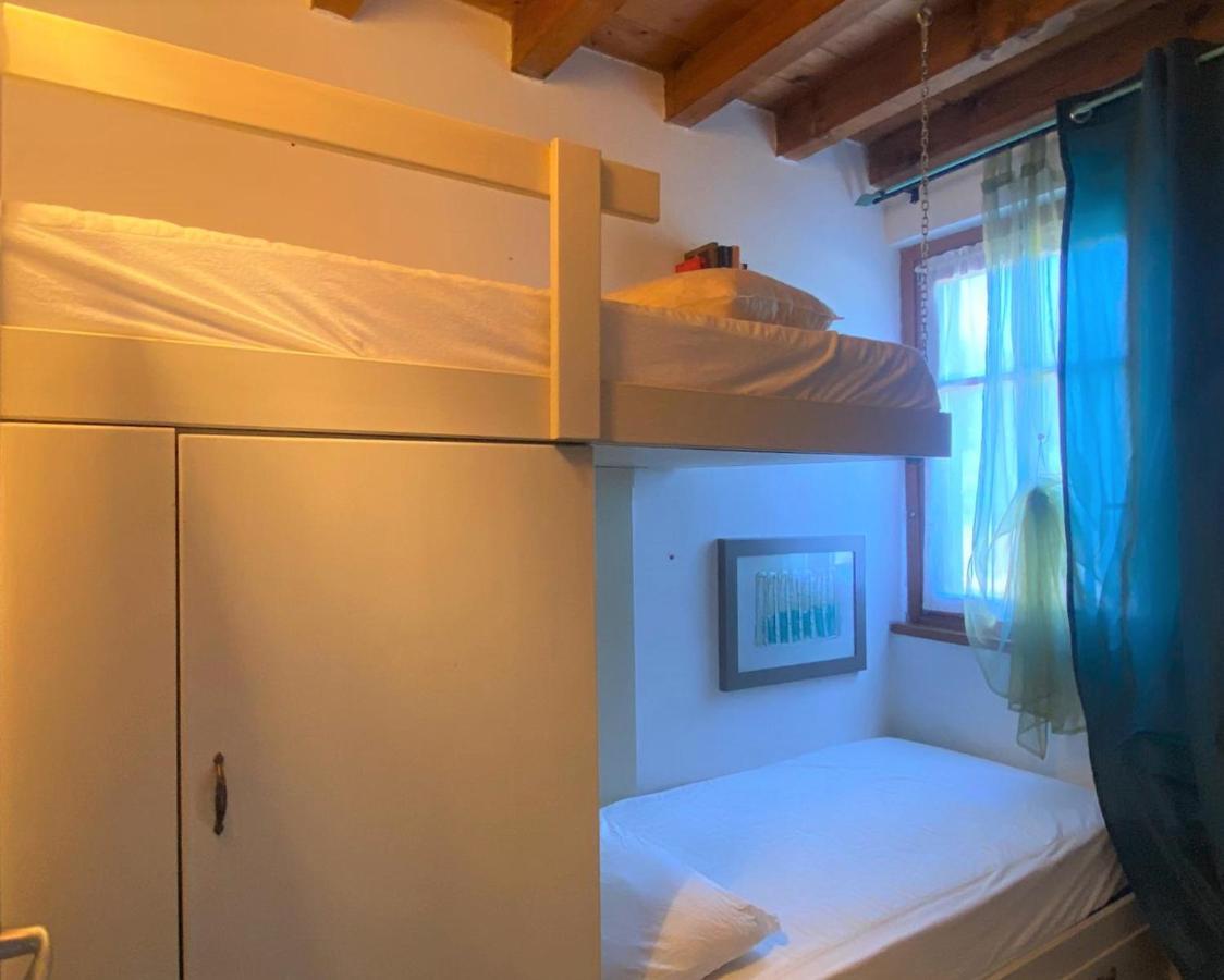 מנרבה דל גארדה Luxury Apartments - Le Fate - Residence With Pool מראה חיצוני תמונה
