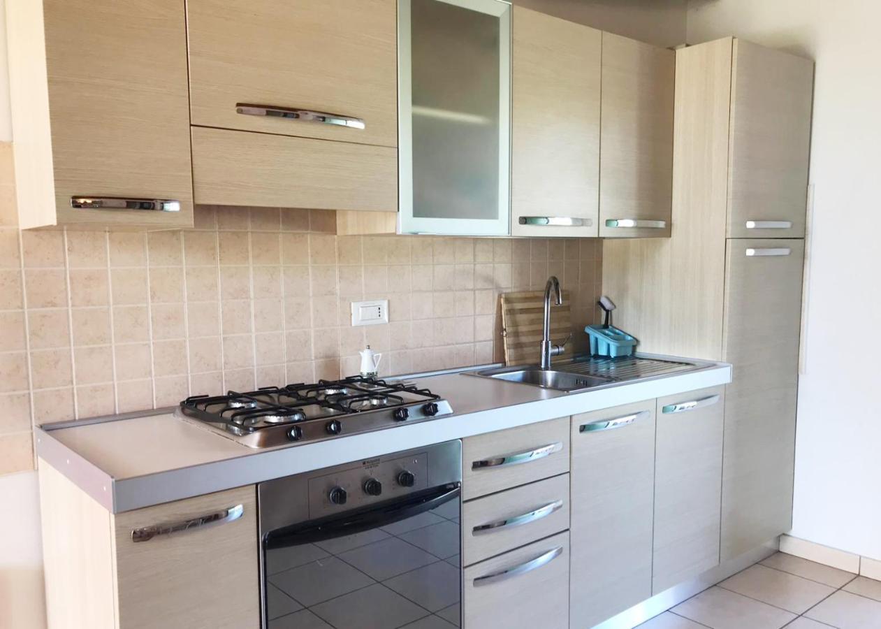 מנרבה דל גארדה Luxury Apartments - Le Fate - Residence With Pool מראה חיצוני תמונה