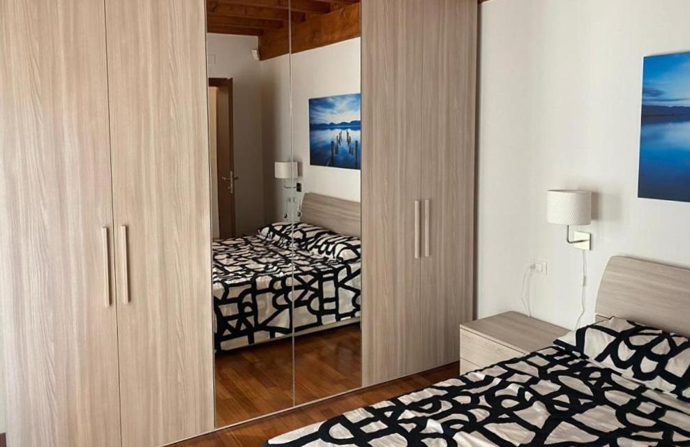 מנרבה דל גארדה Luxury Apartments - Le Fate - Residence With Pool מראה חיצוני תמונה