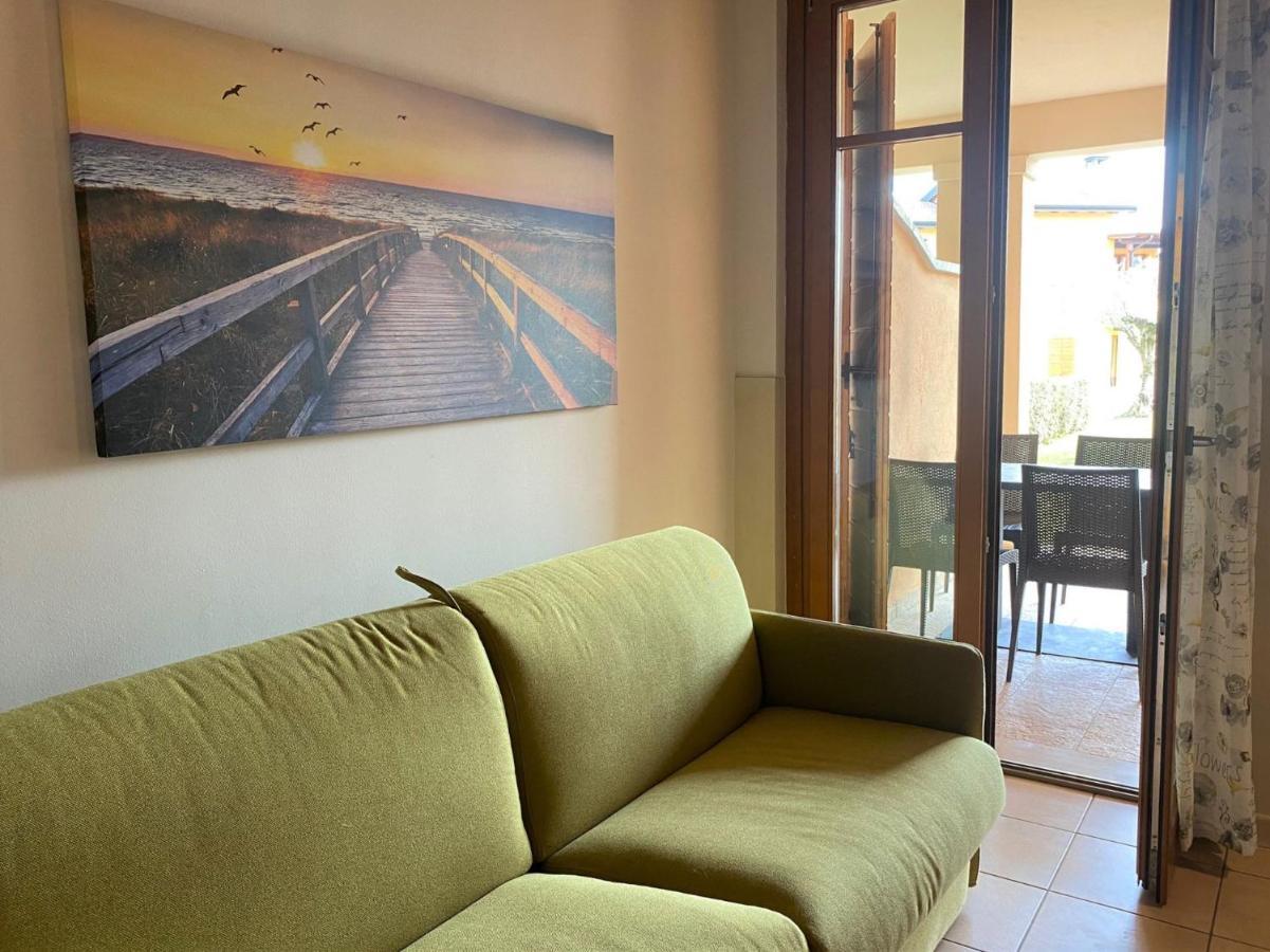 מנרבה דל גארדה Luxury Apartments - Le Fate - Residence With Pool מראה חיצוני תמונה